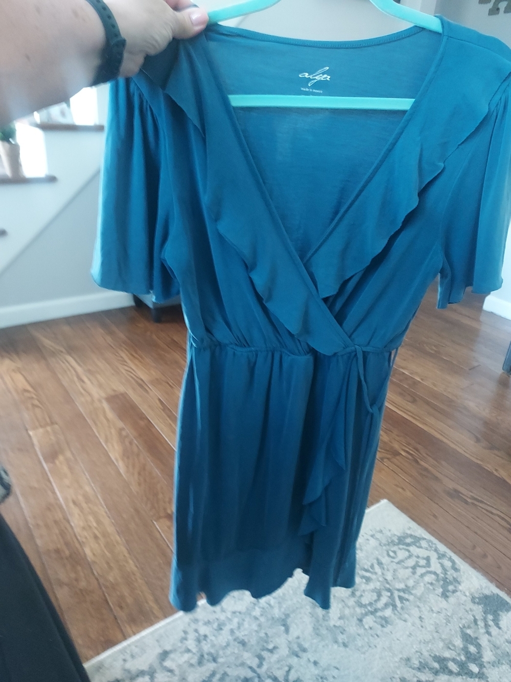 Alya by Francesca's Teal colored faux wrap dress